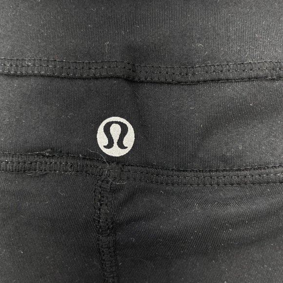 Lululemon Wide Leg Black Leggings Size 6 - Picture 3 of 4